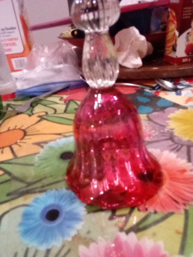 Heritage Cranberry Glass Bell