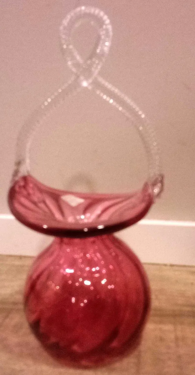 Heritage Cranberry Basket thumbnail