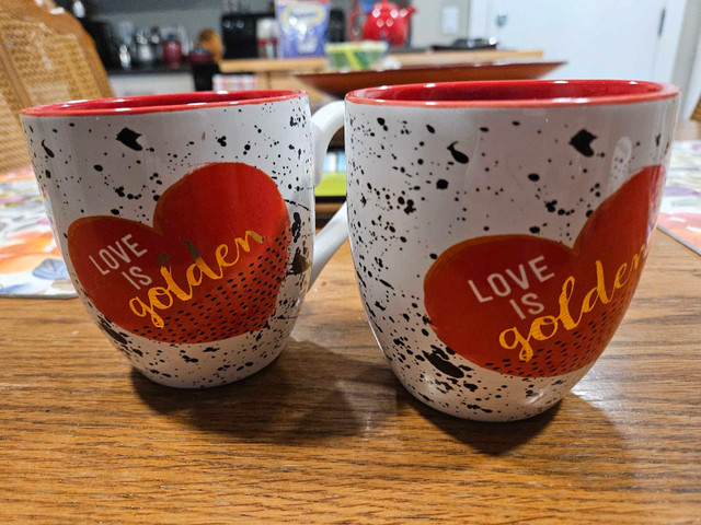 Hallmark Love is Golden Mugs - Set of 2 - photo 4