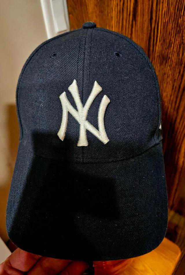 New York Yankees Hat thumbnail
