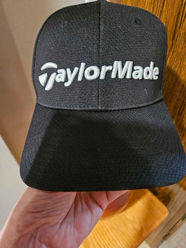 TaylorMade Hat thumbnail