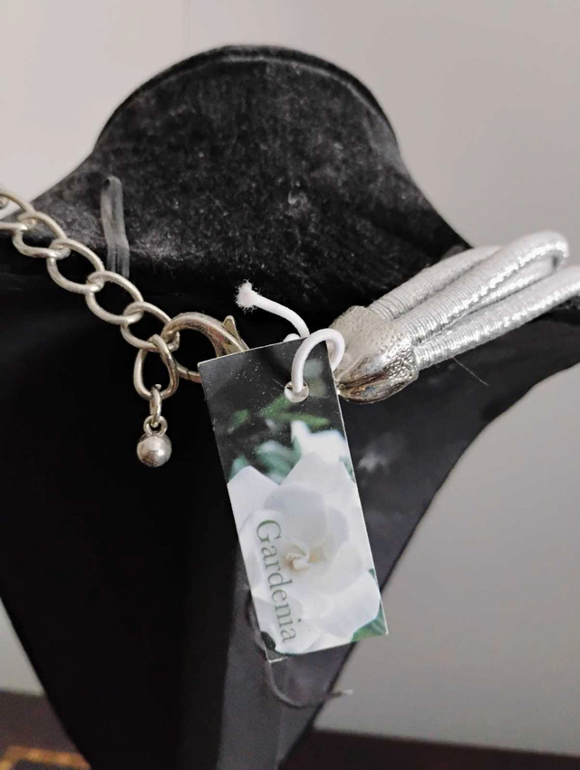 Paula Gardenia Necklace - photo 2