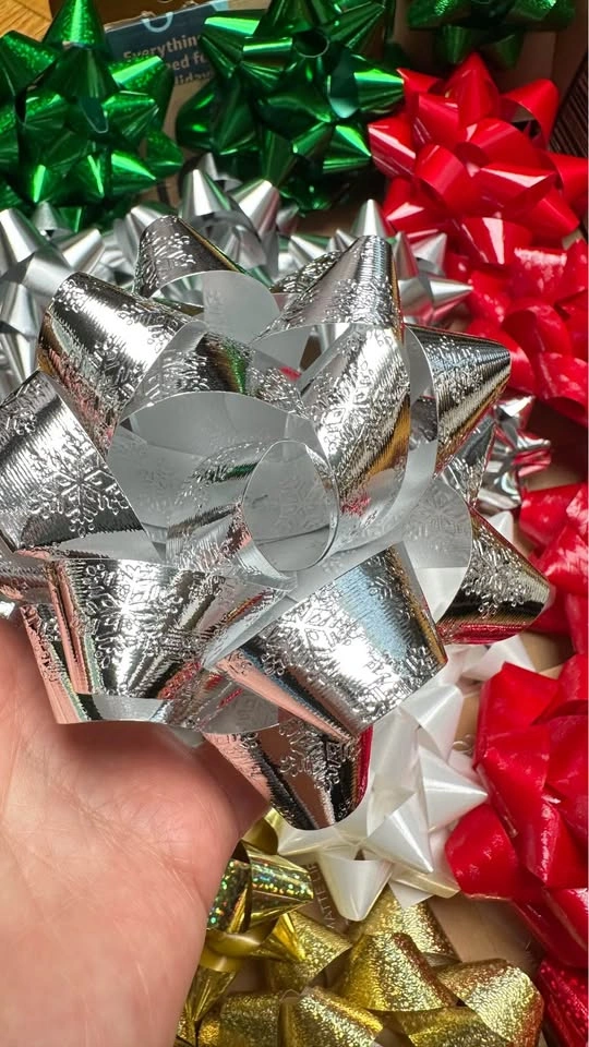 Assorted Christmas Gift Bows and Ribbon - photo 5