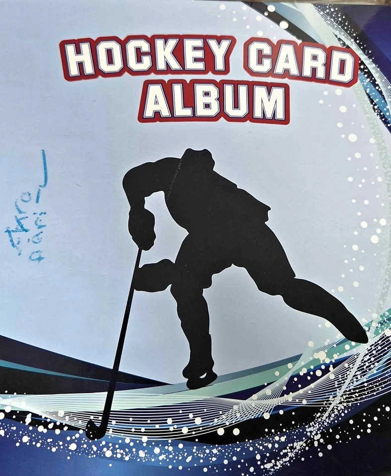 Lot of 600 assorted Nhl hockey Cards 69 sheets