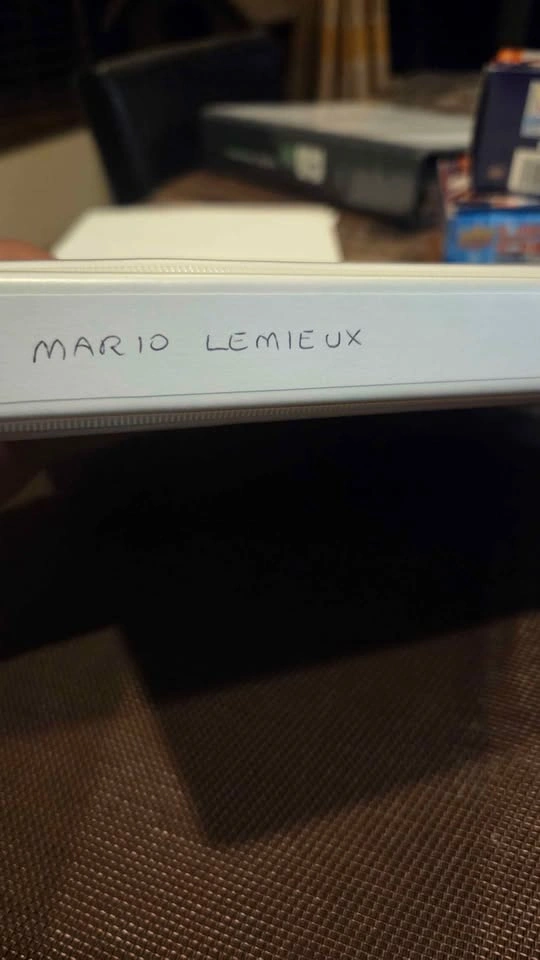 118 Mario Lemieux Hockey Trading Cards, near mint - photo 2