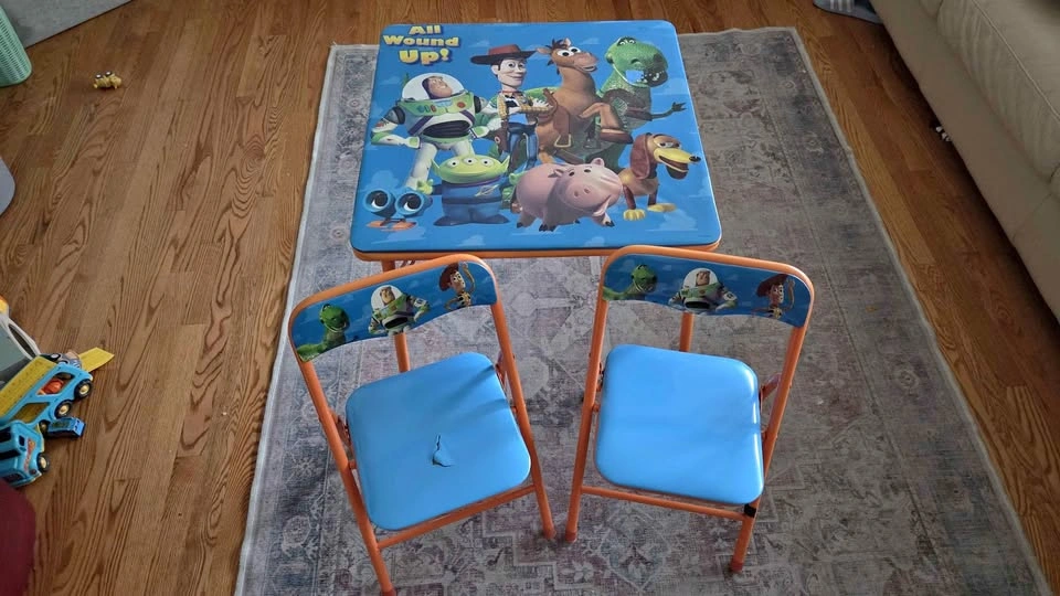 Disney Pixar Toy Story Kids Table & 2 Chairs
