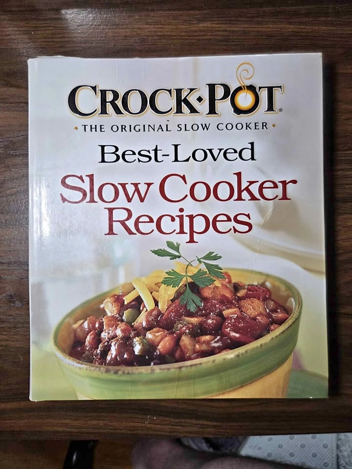 Crock-Pot Best-Loved Slow Cooker Recipes Cookbook