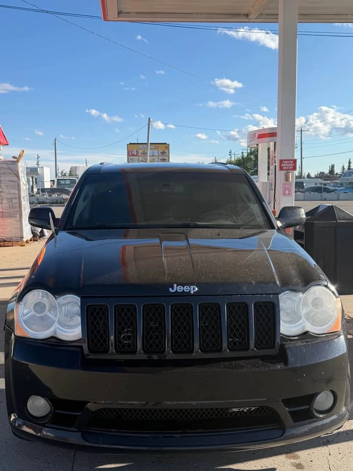 2010 Jeep Grand Cherokee - photo 2