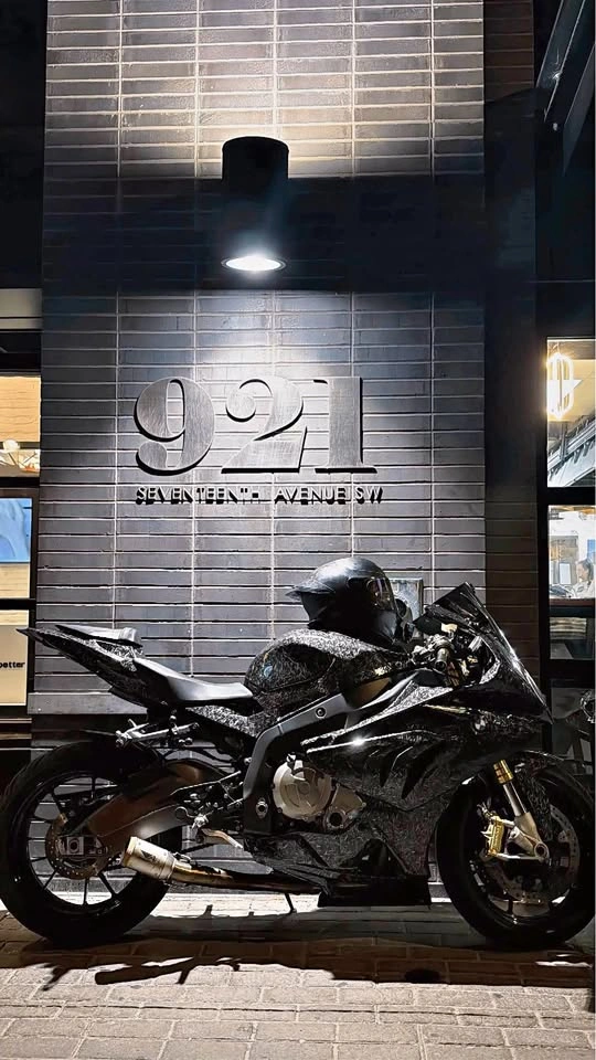 2010 BMW S 1000