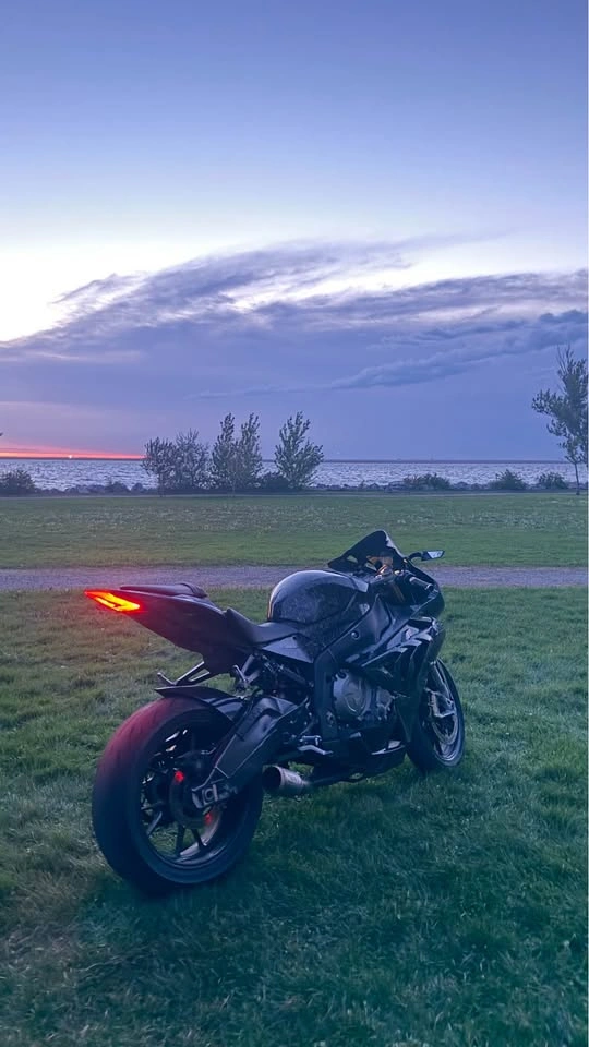 2010 BMW S 1000 - photo 2