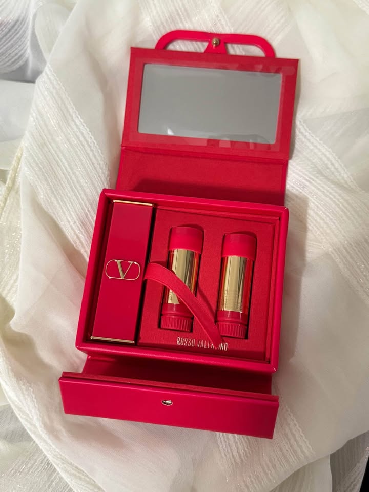 Valentino Lipstick Gift Set - photo 4