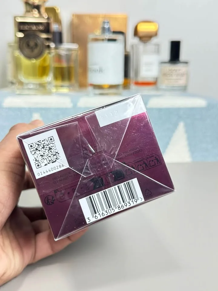 Marc Jacobs Perfect Perfumes - 50ml image indicator(4)