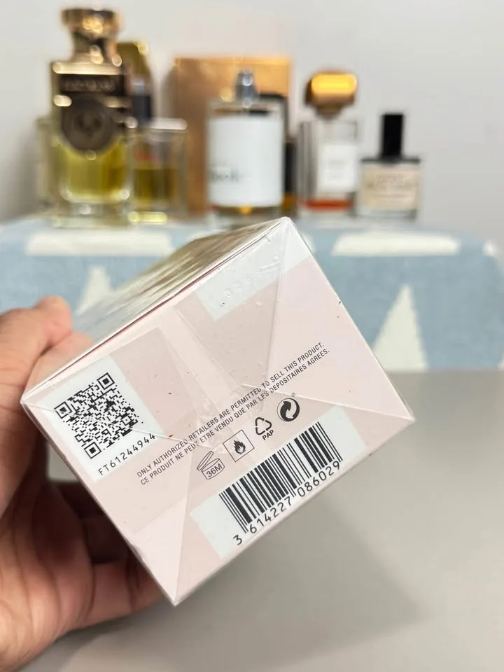 Marc Jacobs Perfect Perfumes - 50ml image indicator(8)