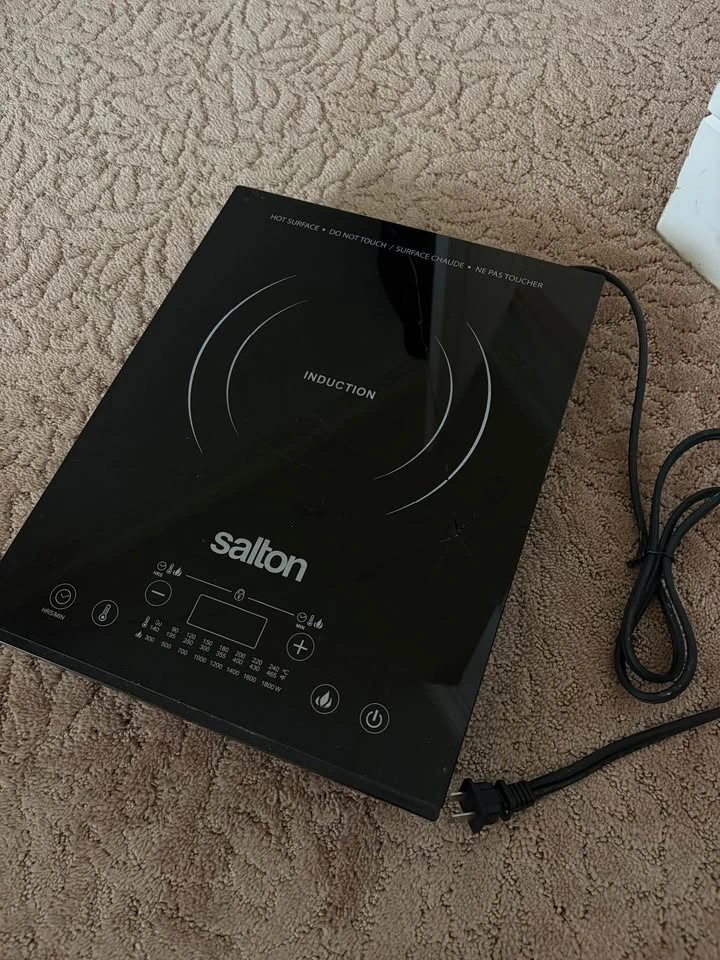 Salton Portable Induction Cooktop - photo 2