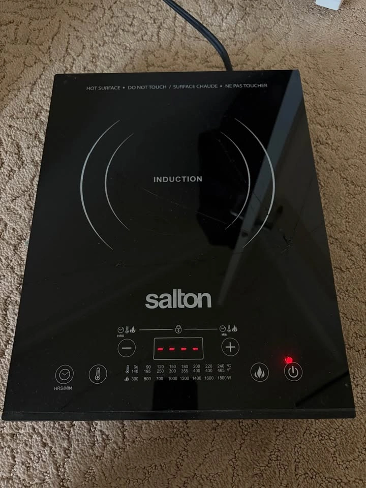 Salton Portable Induction Cooktop - photo 4