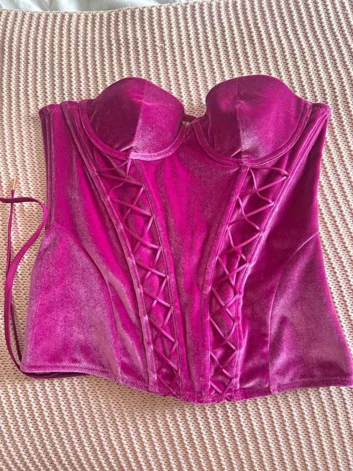 Savage X Fenty Fuchsia Velvet Corset Top