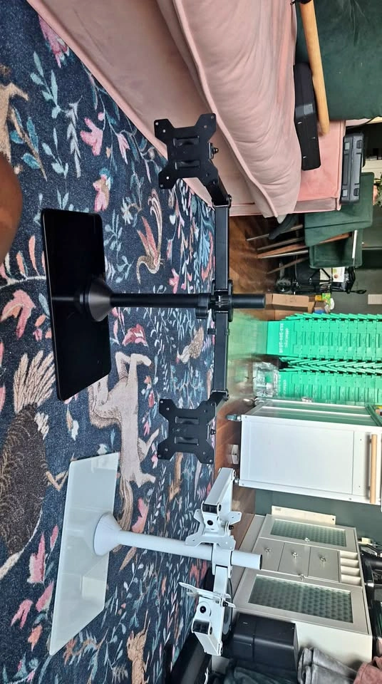 Heavy Base Desktop Monitor Stands