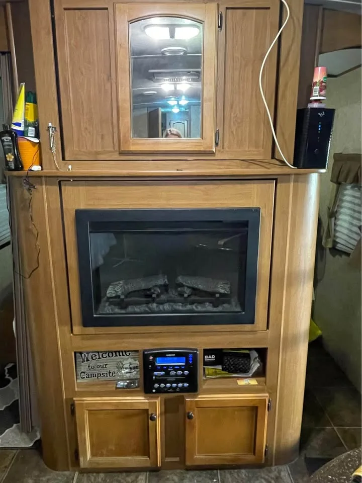 2014 Crossroads Sunset Trail 25RB image indicator(5)