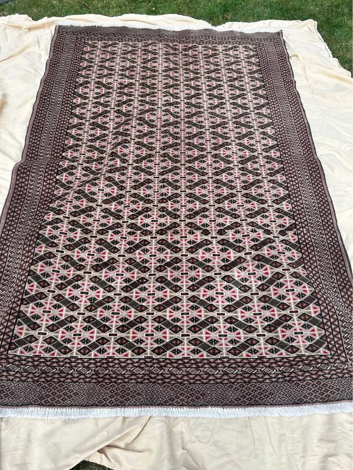 Super Fine Hand-Knotted Afghan Turkmen Wool Rug (6’4” x 4’) - photo 5