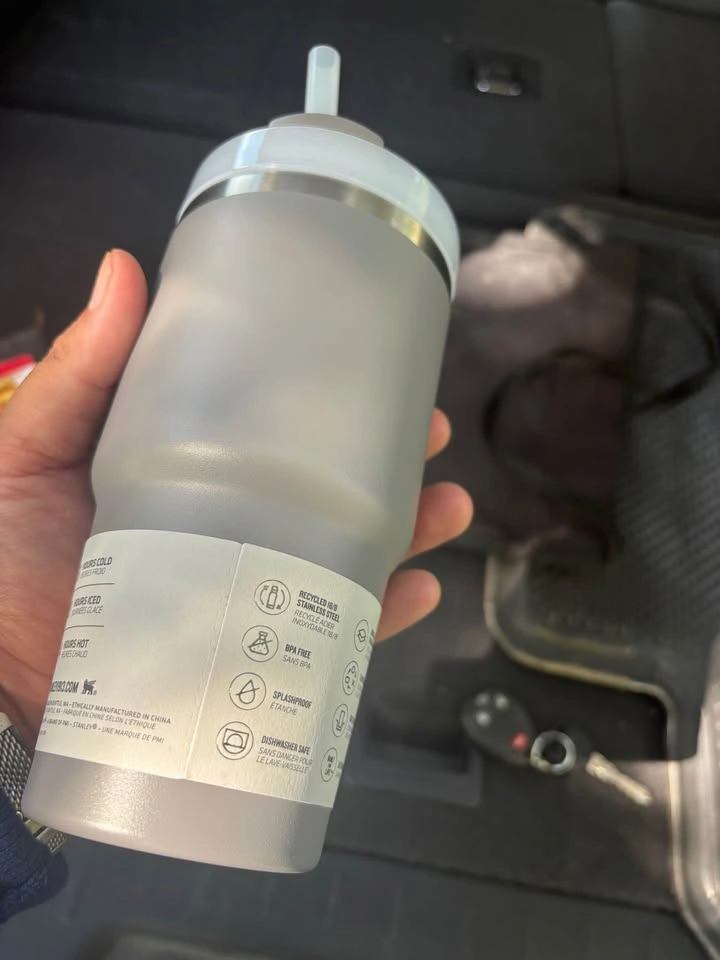 Stanley Quencher H2.0 FlowState Tumbler 20oz – Grey Brand New - photo 2