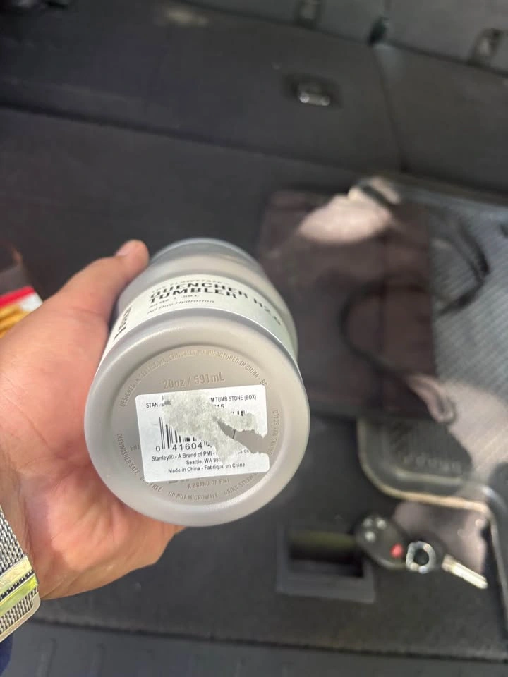 Stanley Quencher H2.0 FlowState Tumbler 20oz – Grey Brand New - photo 5