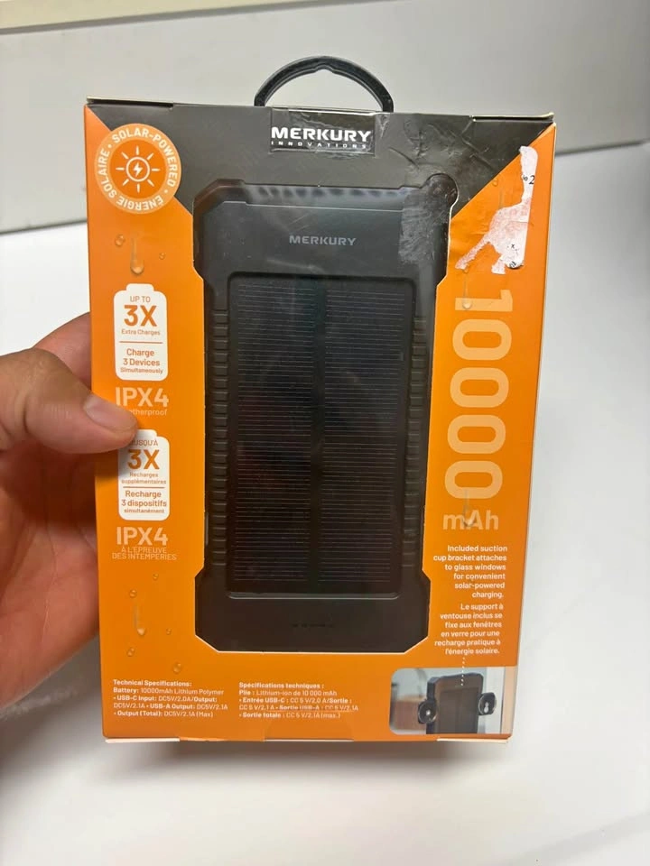 BNIB Merkury 10,000mAh Solar Power Bank – Unopened Unused