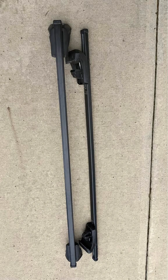 Thule SquareBar Evo Roof Rack for Raised Rails with Kayak Carrie