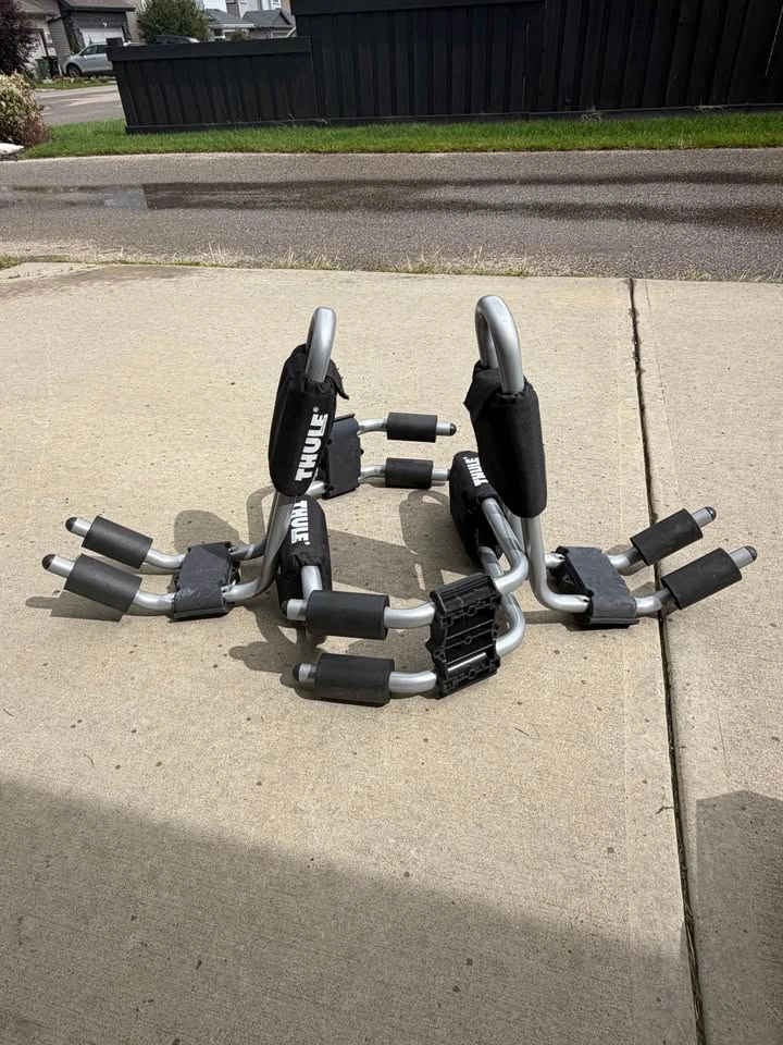 Thule SquareBar Evo Roof Rack for Raised Rails with Kayak Carrie - photo 5