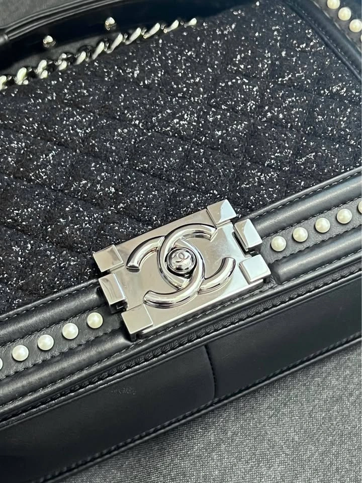 Authentic Chanel Leboy Bag with Pearl Trim - photo 3