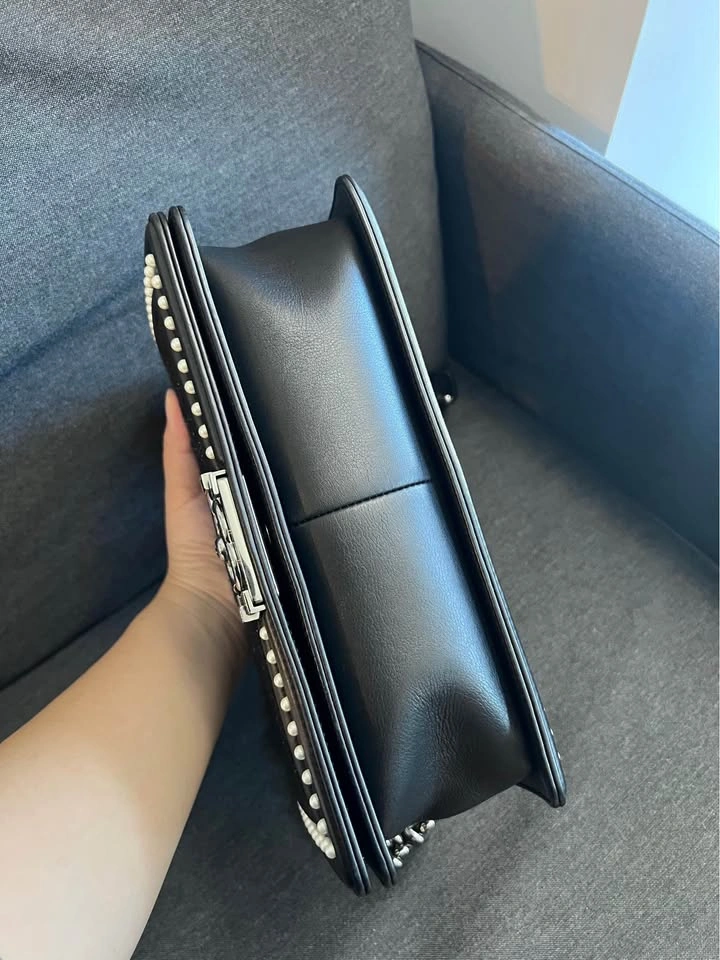 Authentic Chanel Leboy Bag with Pearl Trim - photo 4