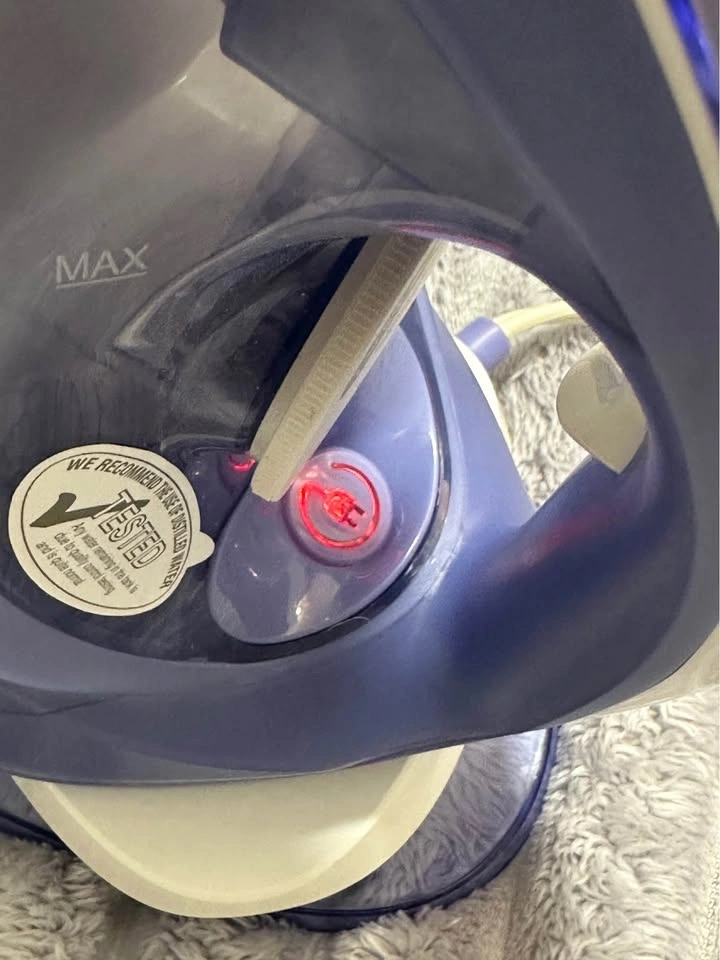 Omaiga Corded & Cordless Steam Iron — Model OM-951RV — New - photo 5