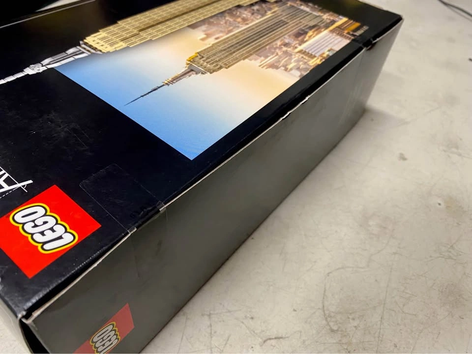 Lego 21046 Empire State Building New sealed box - photo 4