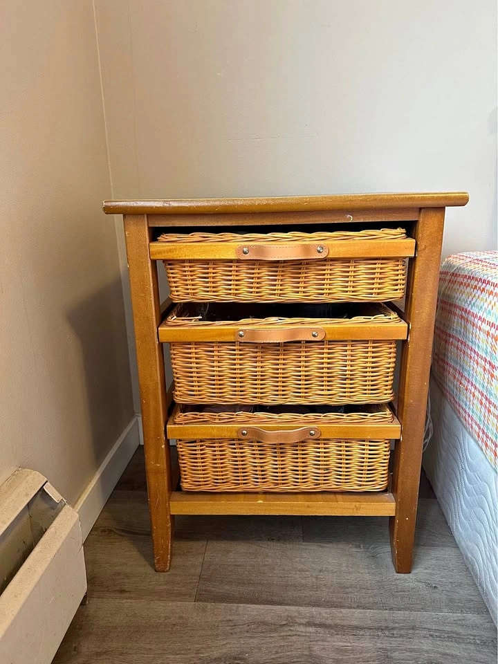 Wood & Wicker 3-Basket Storage unit
