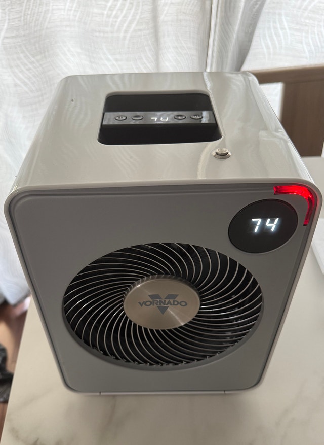 Vornado VMH500 Whole Room Metal Heater - photo 3