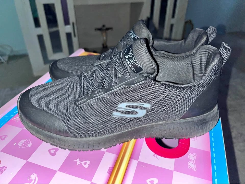 NEED OUT BY 09/05! Skechers Work Slip Resistant Shoes