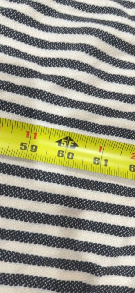 Striped Throw Blanket - photo 4