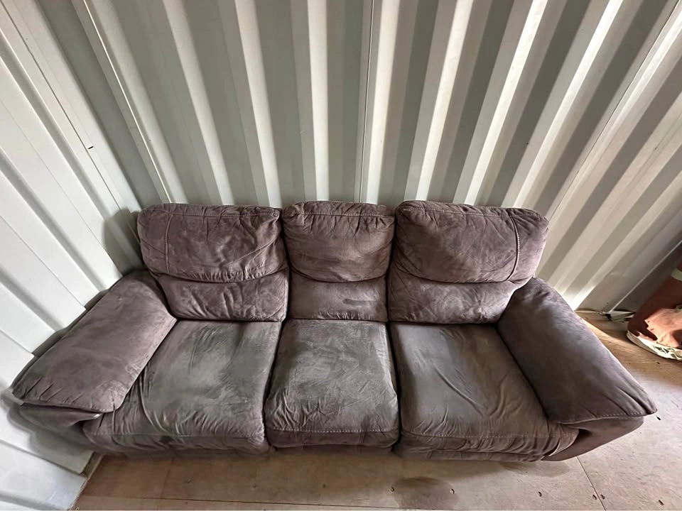 Reclining Sofa