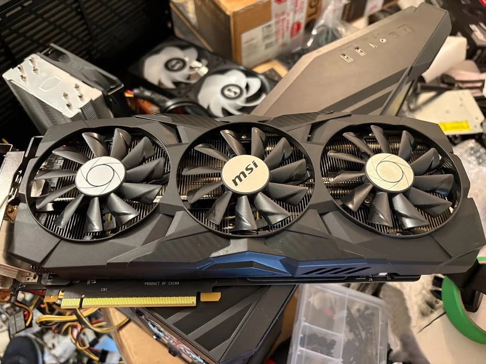 Good Computer for School, i7-8086K with GTX 1080 - photo 3