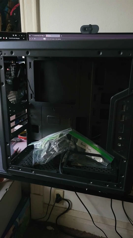 Cooler Master Q300L MATX PC Case - photo 2