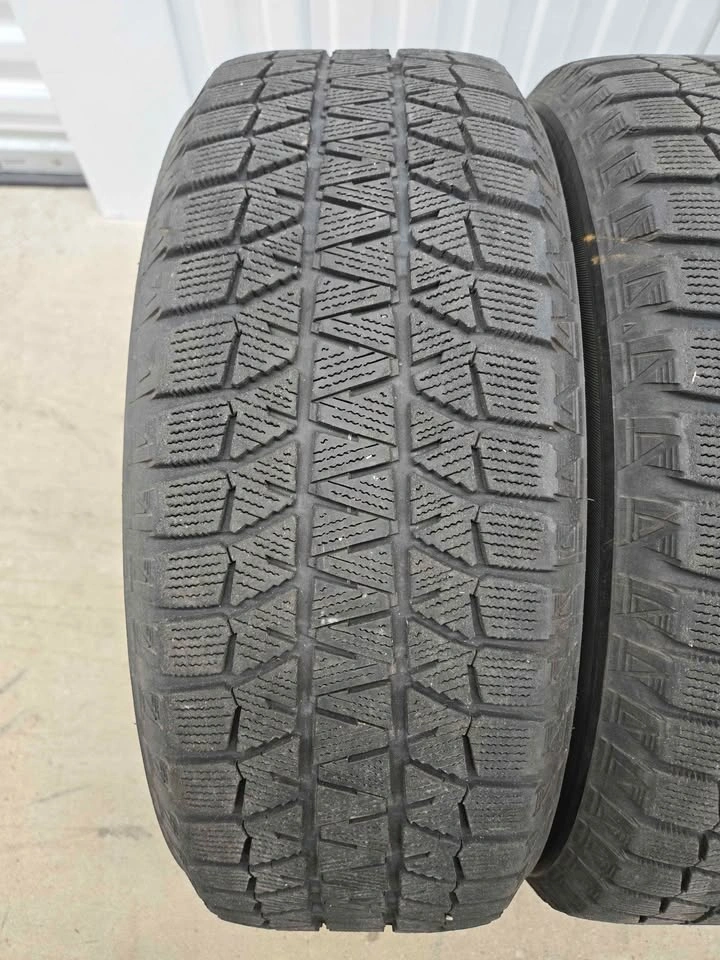 Bridgestone Blizzak Winter Tires 205/60R16 - photo 3