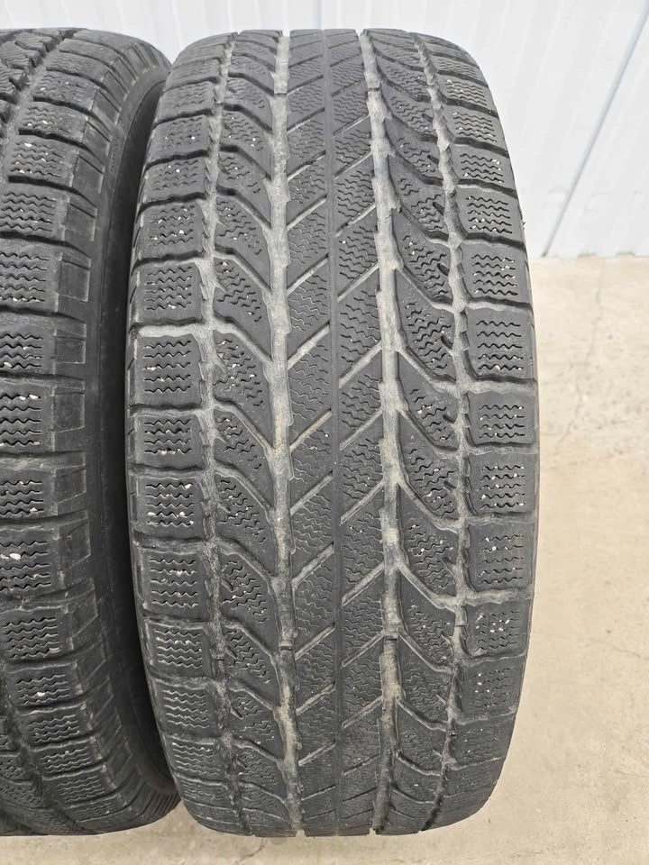 BF Goodrich Winter Tires 245/65R17 - photo 5