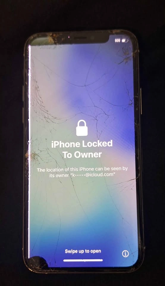 iPhone 11 Pro – iCloud Locked – For Parts/Repair - photo 2