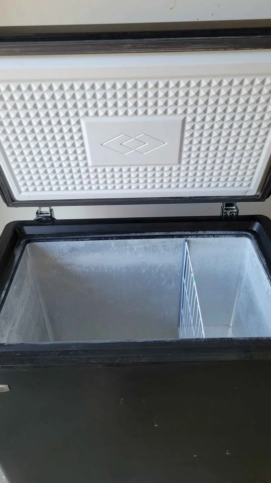 Chest Freezer - photo 2