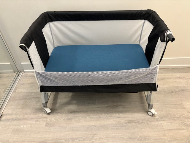 Bedside Infant Bassinet