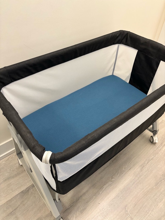 Bedside Infant Bassinet - photo 4