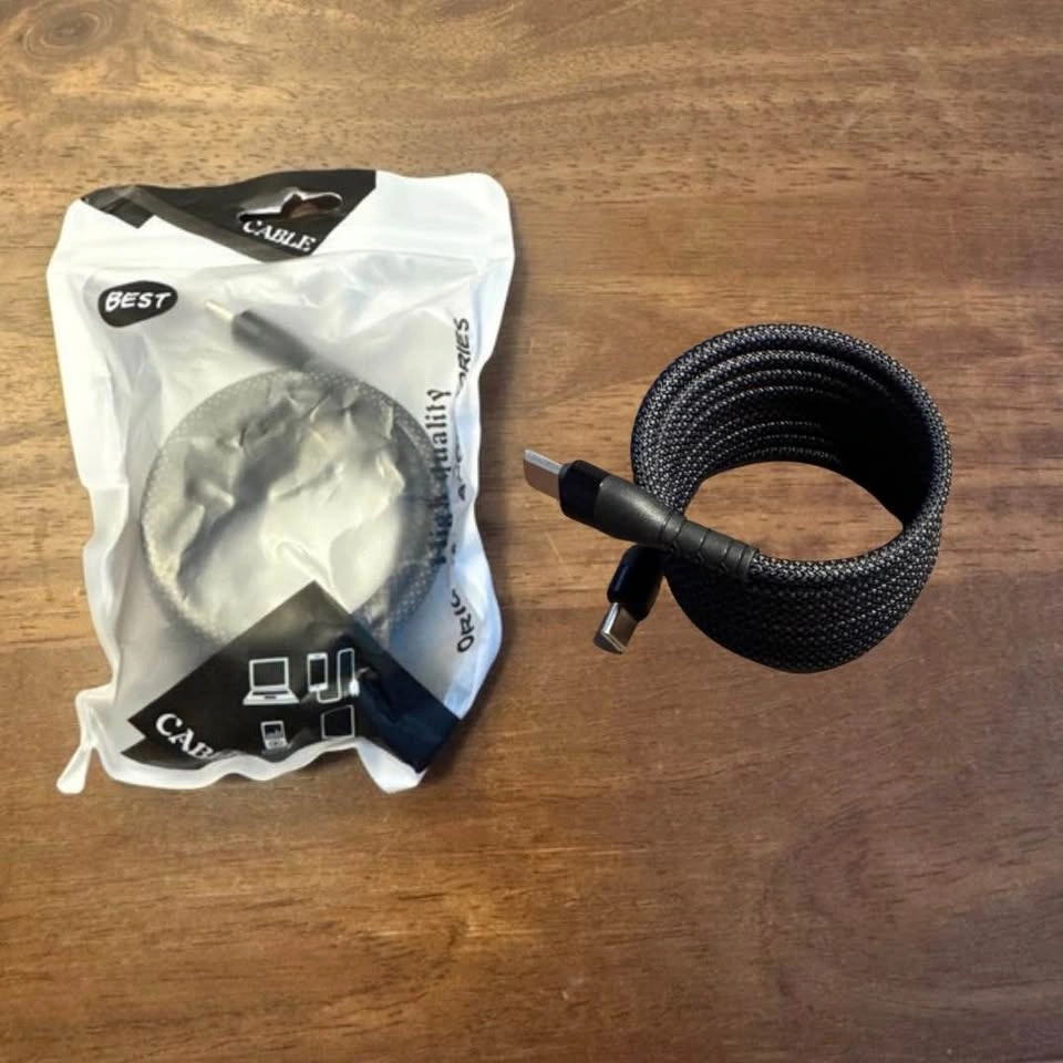Magnetic USB-C Cable – Brand New - photo 2