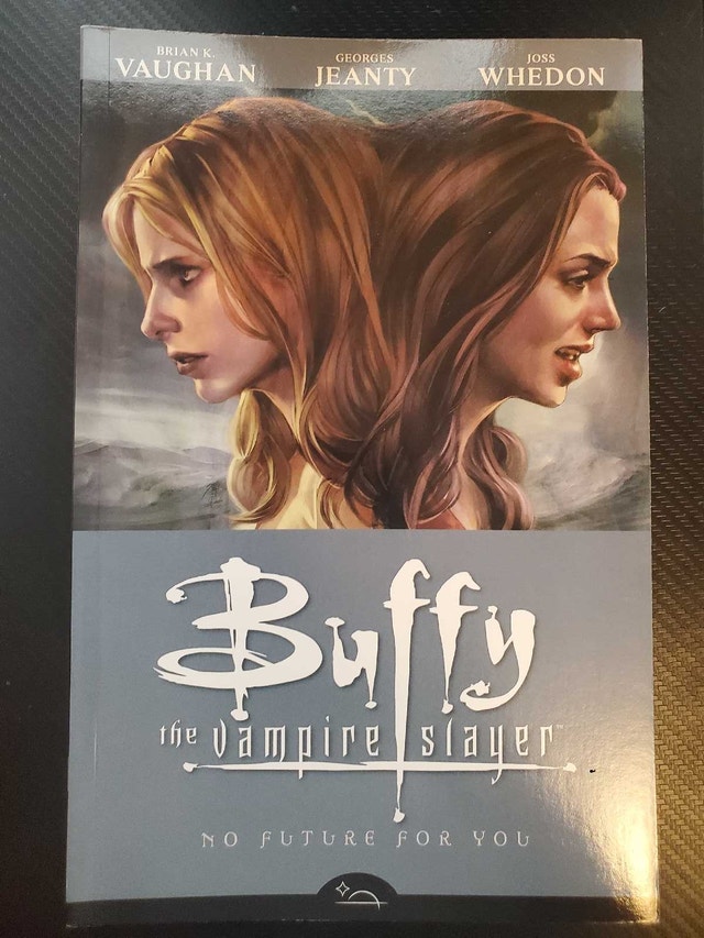 Buffy the Vampire Slayer Graphic Novels - photo 2