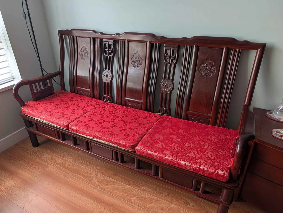 Solid HuaLi Wood Chinese Carved Bench Sofa - photo 2