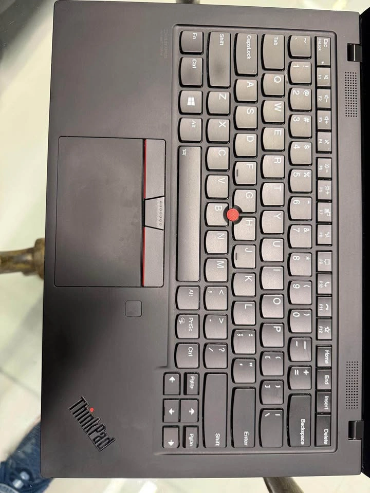 Lenovo ThinkPad X1 Carbon Gen 8 i7 Touchscreen - photo 4