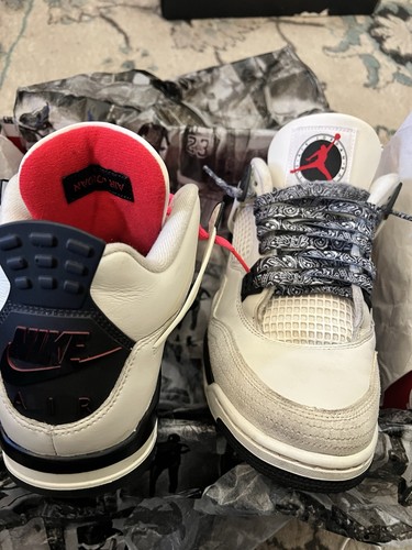 Jordan Air Jordan 4 Retro Flight Club Sail/Black/Univ Red - photo 2